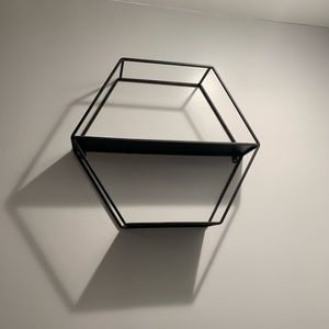 BLACK GEOMETRIC WALL SHELF